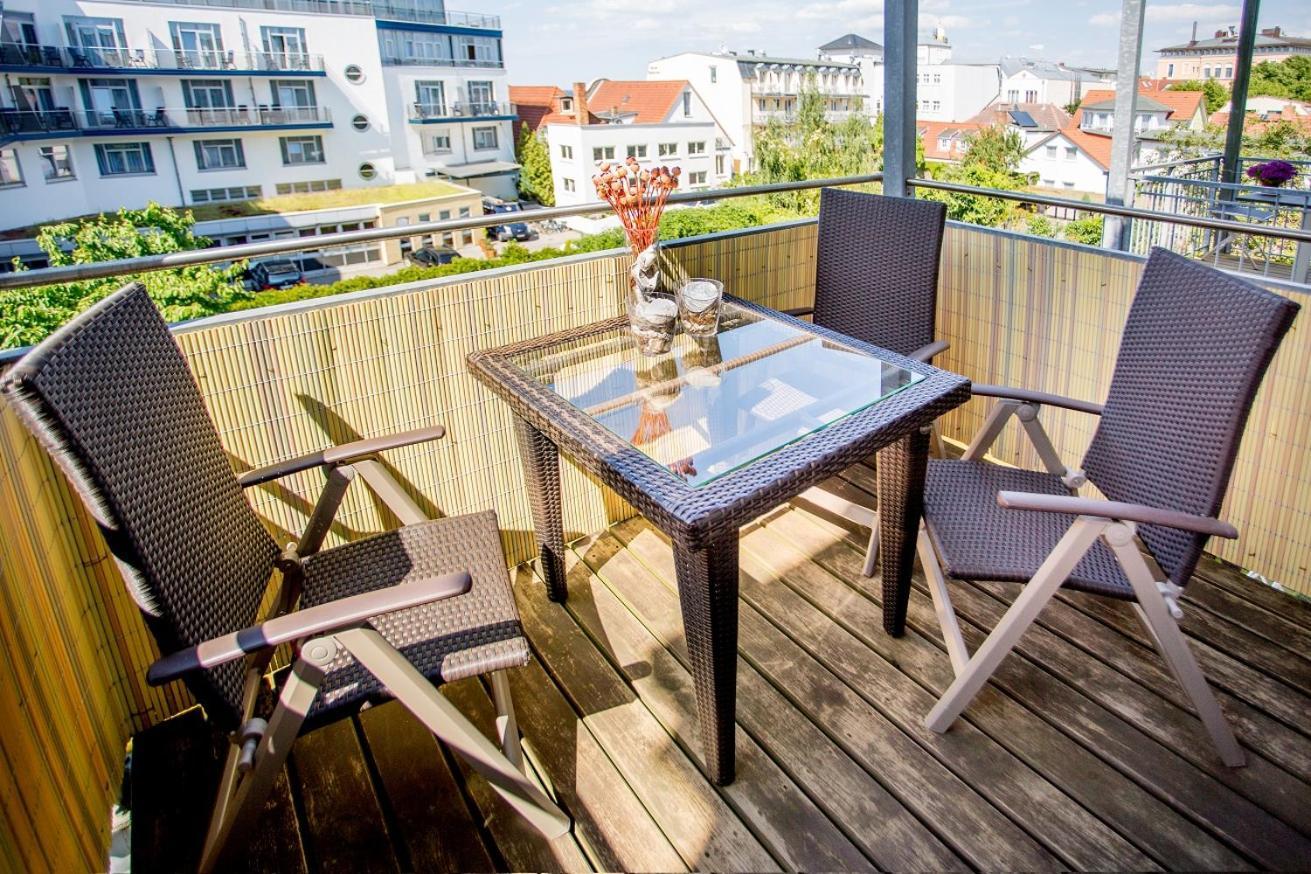 Admiral Apartment Росток Екстериор снимка